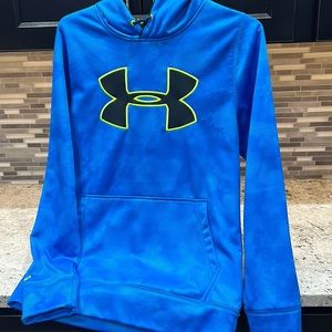 Men’s Under Armour hoodie loose fit size small